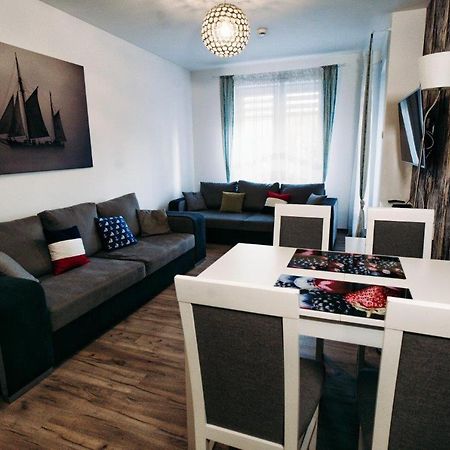 Apartament 109 Kolobrzeg Exterior photo